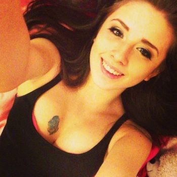 Profil de Eugénie, 28 ans, Plan Cul à Aïn Timezourout