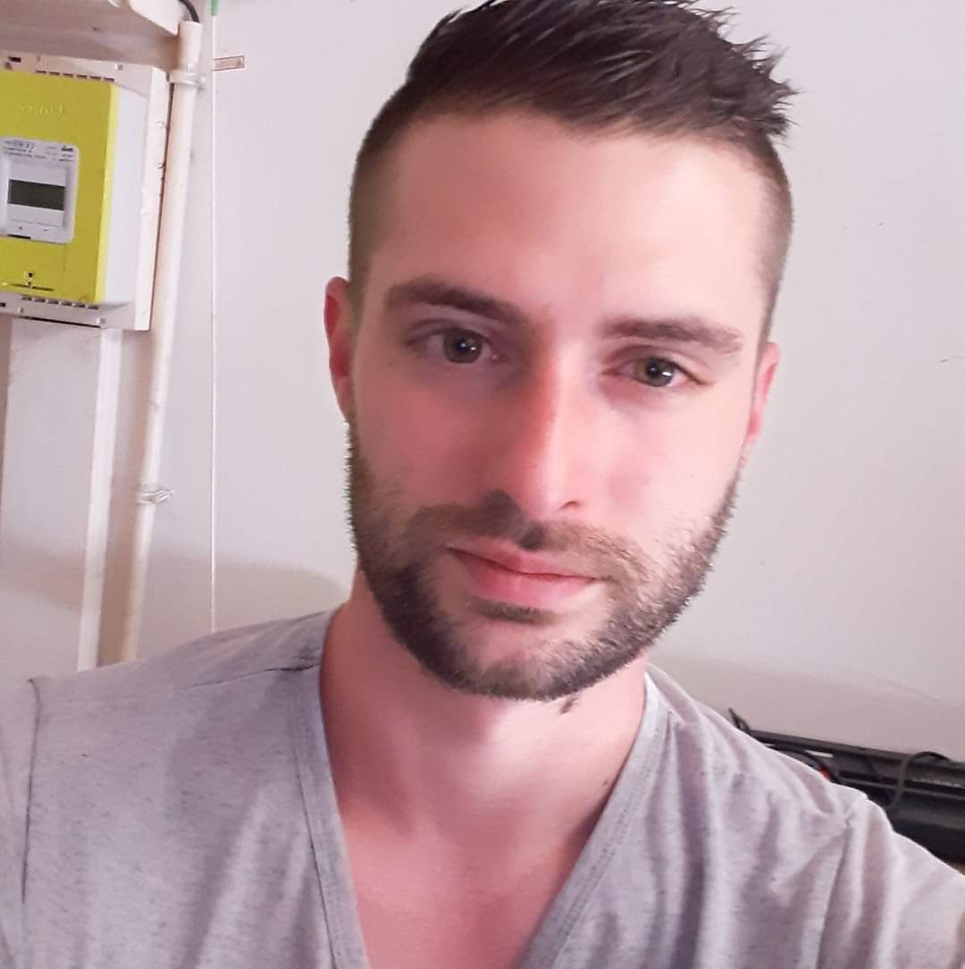 Profil de Rezan, 30 ans, Plan Cul à Hassi Defla