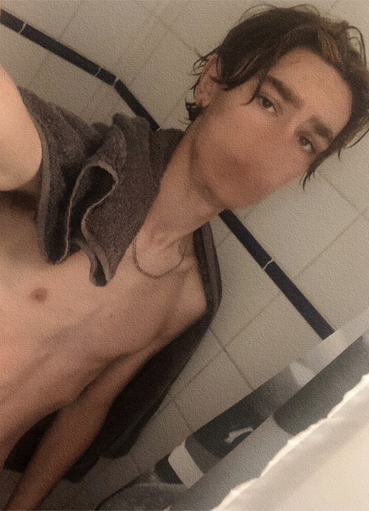 Profil de Mevlut, 19 ans, Plan Cul à Tililane