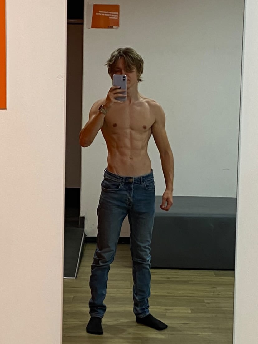 Profil de Younnes, 19 ans, Plan Cul à Kef Zeghala