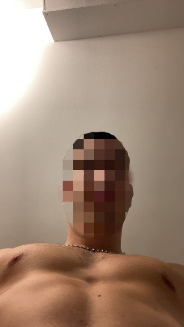 Profil de Weslay, 23 ans, Plan Cul à Hassi el Kheloua