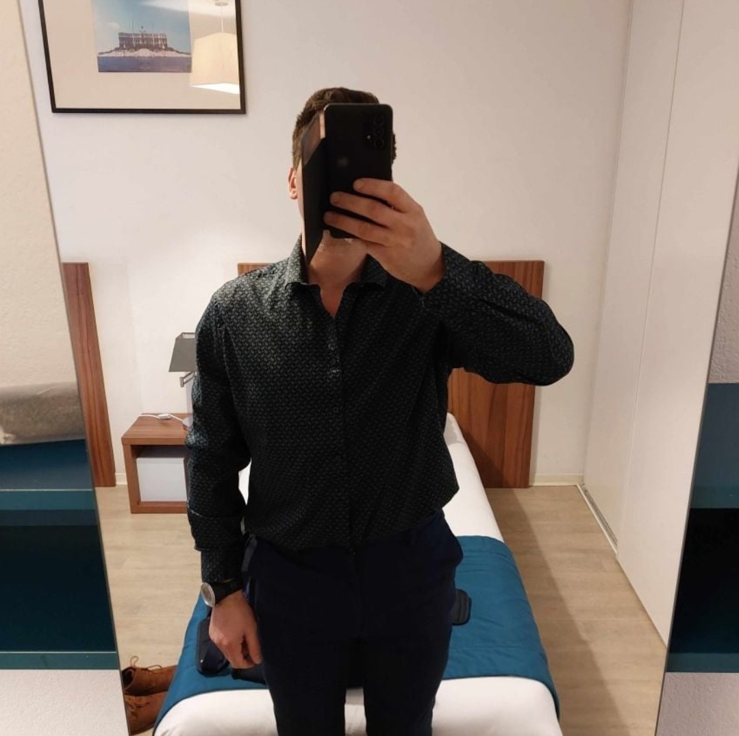 Profil de Douglas, 40 ans, Plan Cul à Souani
