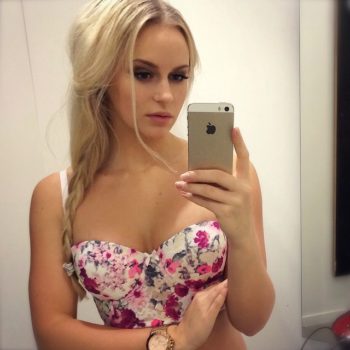 Profil de Kamellia, 30 ans, Plan Cul à Darguinah