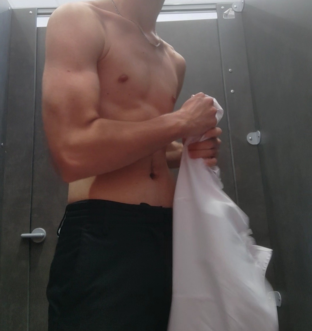 Profil de Yanys, 20 ans, Plan Cul à Djebel Agueb