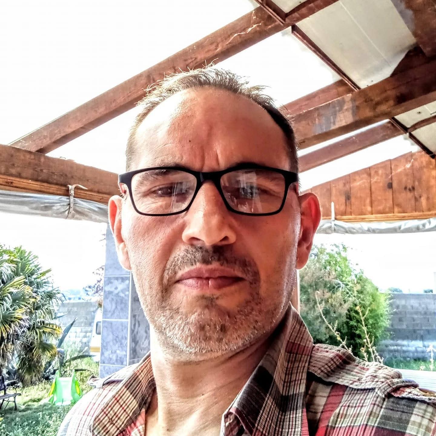 Profil de Luc-michel, 55 ans, Plan Cul à Djebel Chenntouf