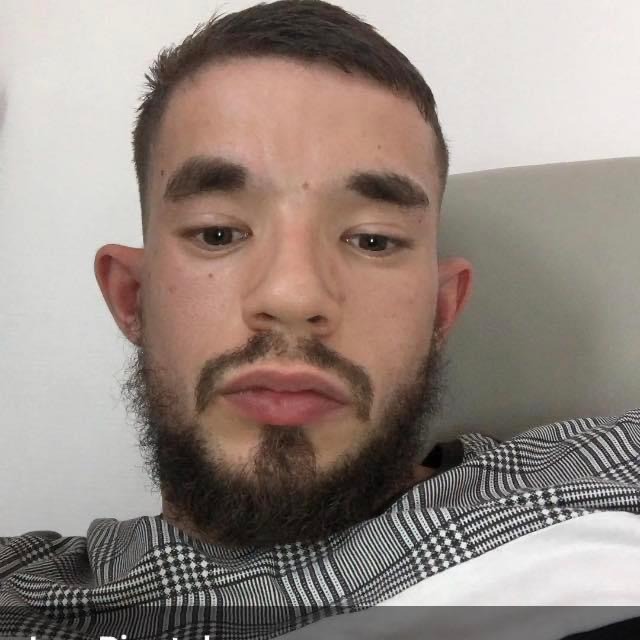 Profil de Martial, 24 ans, Plan Cul à Oued Sidi Dris