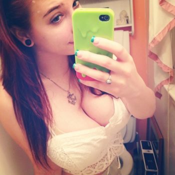 Profil de Daphney, 28 ans, Plan Cul à Djebel Bey Rah